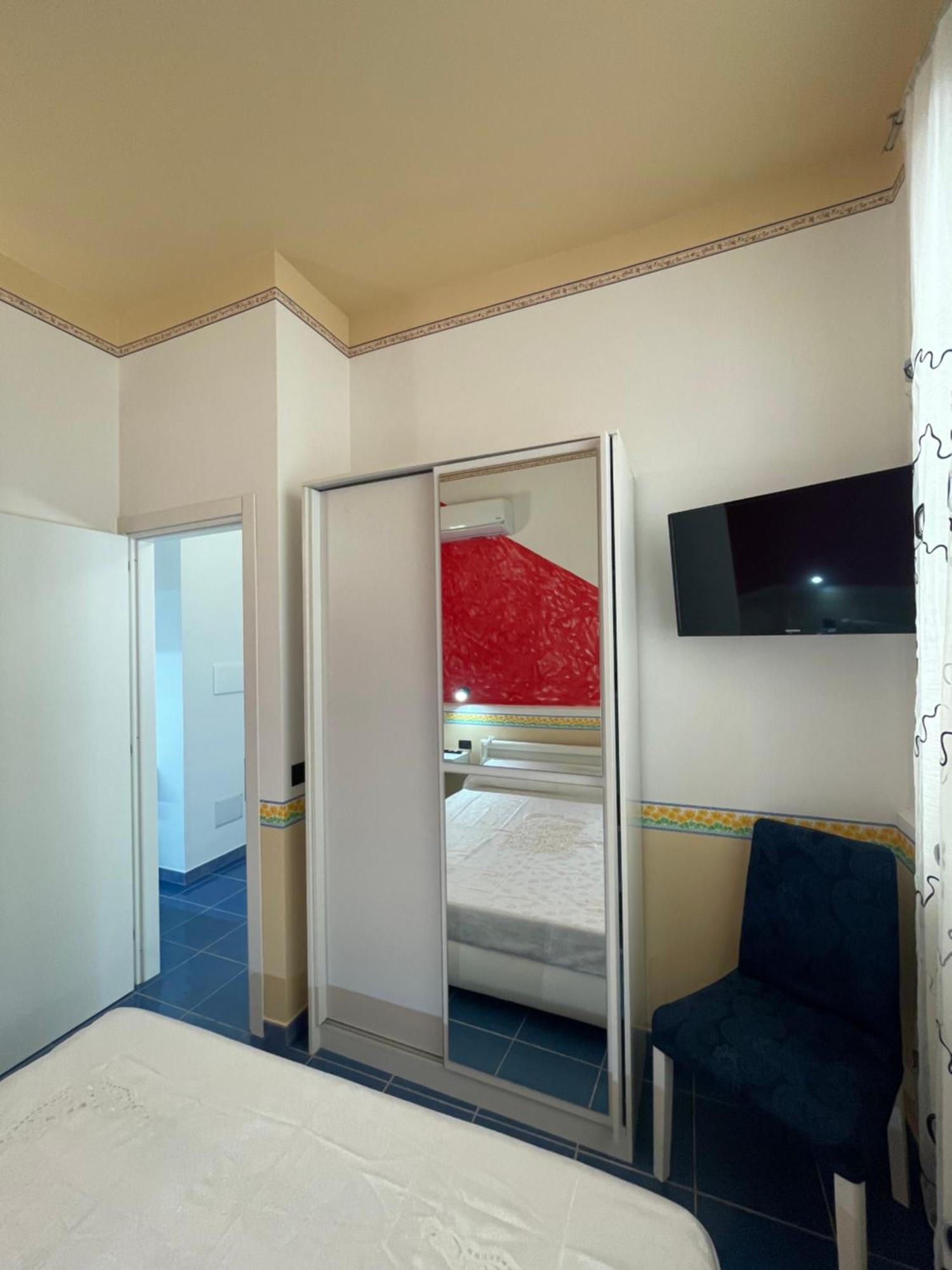Appartement Dal Torrese à Marina di Camerota Extérieur photo